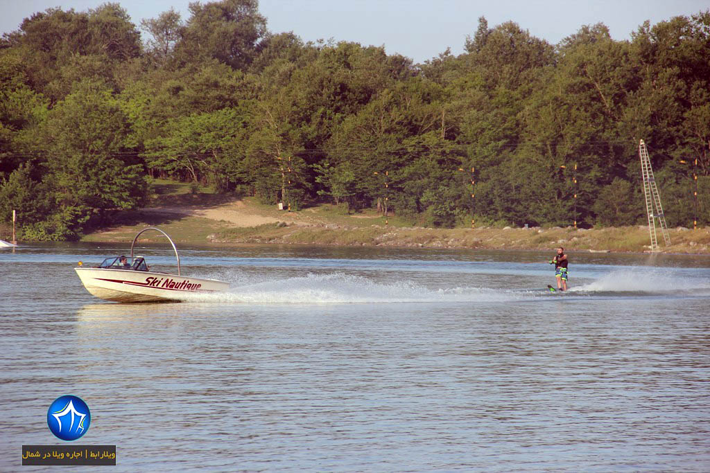 قایق سواری دریاچه آویدر